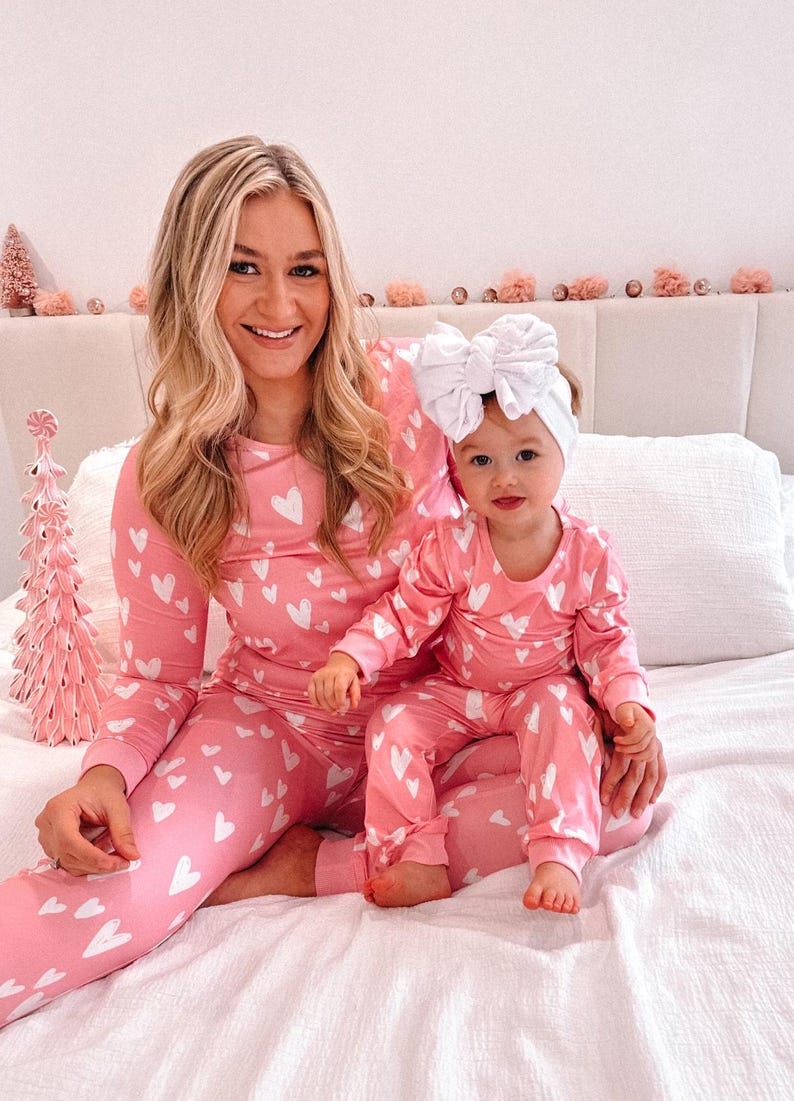 Mommy  Me Christmas Pajamas Matching Set Mother Daughter Holiday  Valentines Day Heart Print Pjs Family Matching Christmas Pajamas 1761809777435.jpg