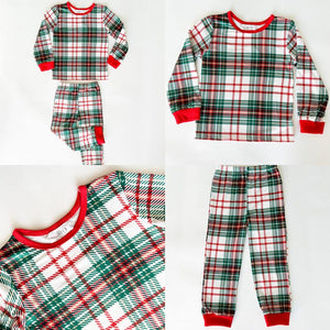 Family Christmas Matching Family Family Christmas Pajamas Christmasp Ajamas Christmas Familigiftful Family Christmas Gifted Pajamas 1761810780722.jpg