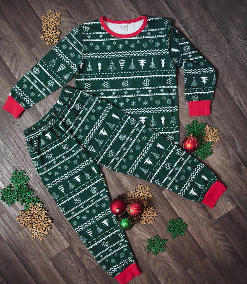 Green Family Matching Christmas Pyjamas  Adult Kids Dogs Xmas Sets  Christmas Matching Pajamas 1762740806406.jpg