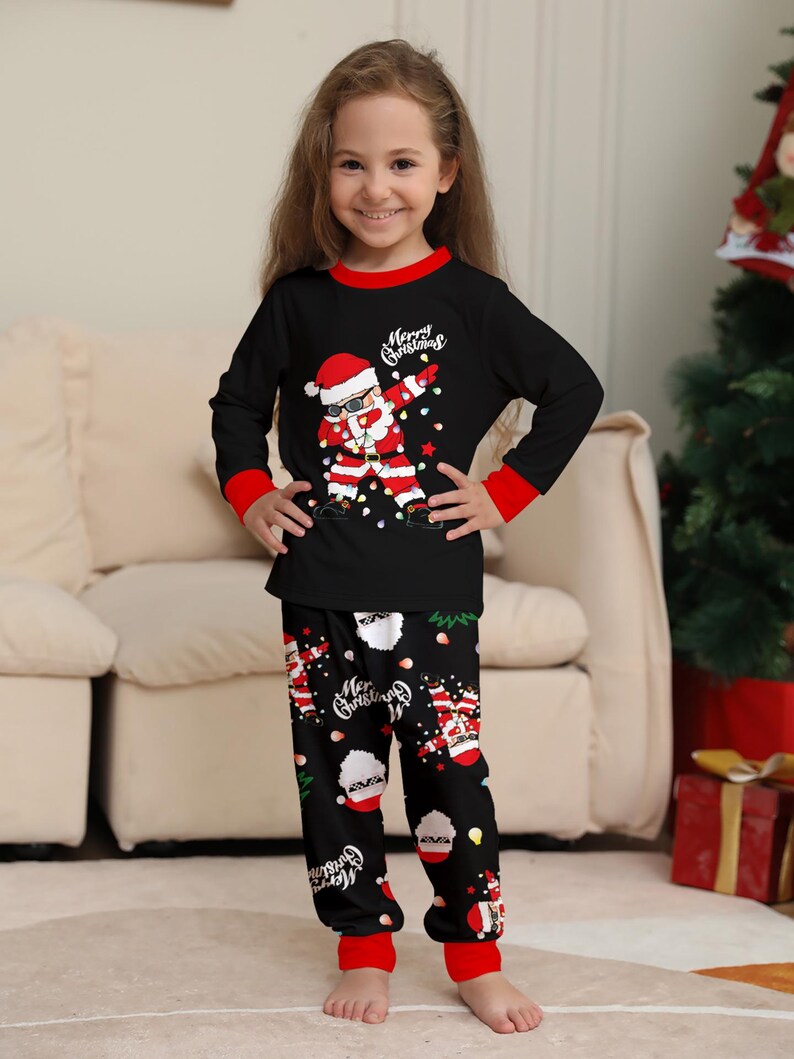 Family Christmas Pajamas Set Matching Black Merry Christmas Santa Pjs Holiday Sleepwear For Kids Adults Baby  Dog Festive Photoshoot 1763021457443.jpg