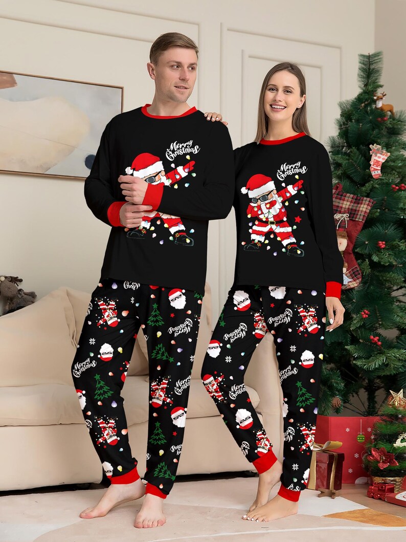 Family Christmas Pajamas Set Matching Black Merry Christmas Santa Pjs Holiday Sleepwear For Kids Adults Baby  Dog Festive Photoshoot 1763021457560.jpg