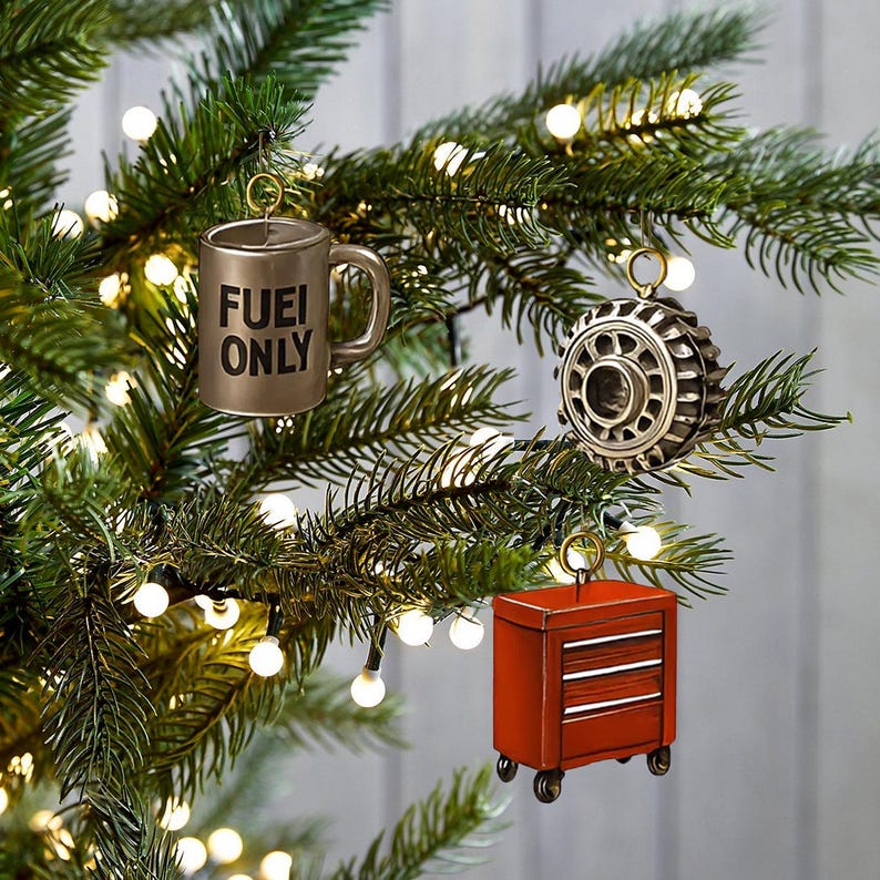 Advent Calendar 2025 24 Day Figurines  The Gear Heads Christmas Garage For Man 1763456229414.jpg