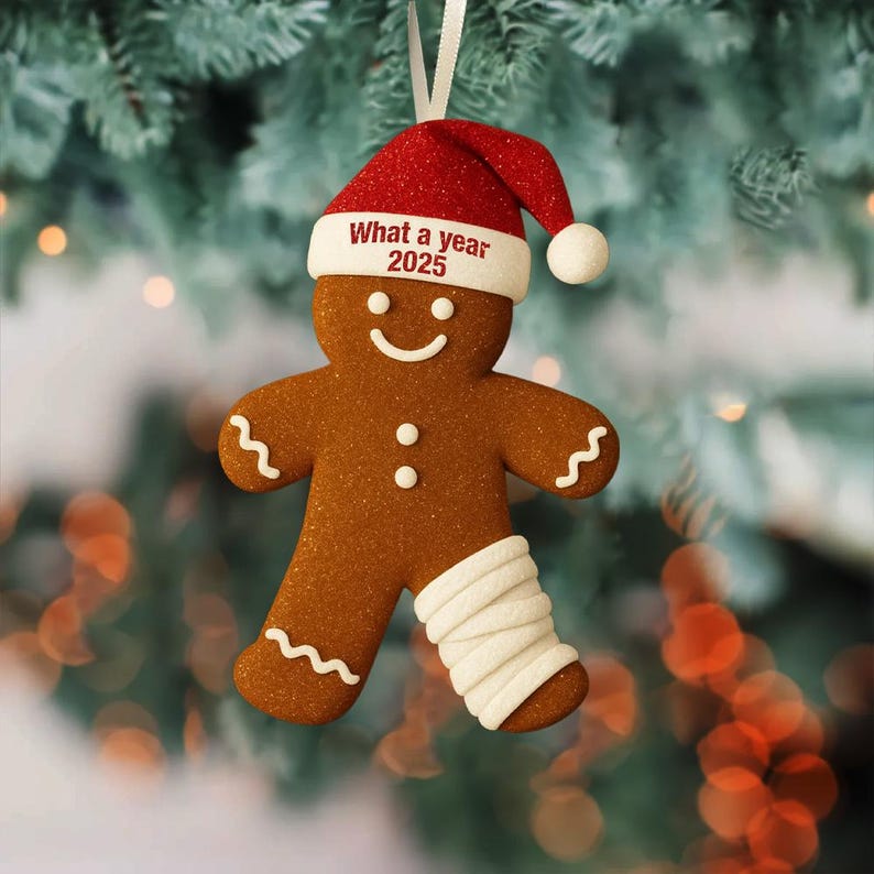 Funny Injury Christmas 3d Flat Ornament Personalized Broken Gingerbread Ornament Funny Christmas Ornament Broken Arm Leg 1763776553807.jpg