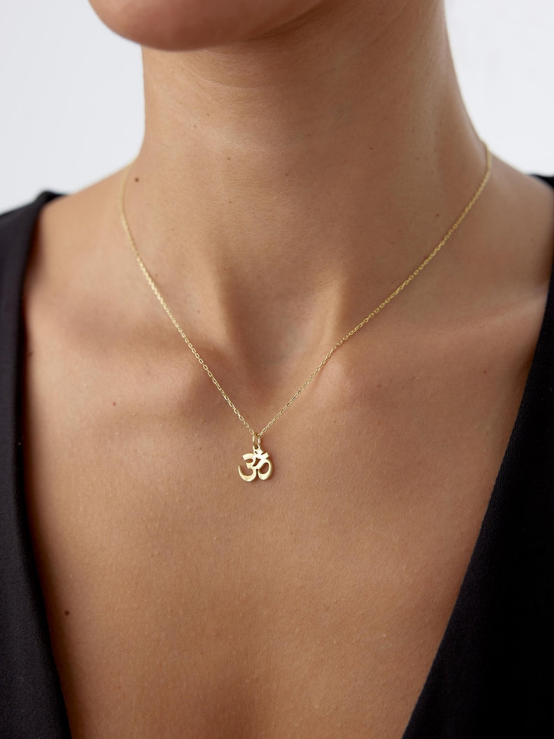 Tiny Om Chain Necklace Gold Meditation Symbol Jewelry Perfect Yoga Lover Gift Yoga Jewelry For Bestfriend Spiritual Om Jewelry Gift 1764215570022.jpg