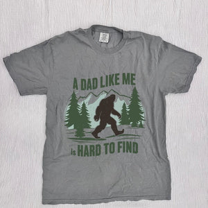 Retro Funny Bigfoot Dad Shirt Funny A Dad Like Me Is Hard To Find T Shirt Popular Fathers Day Shirt Fathers Day Gift Cool Dad Gift 1764745408365.jpg