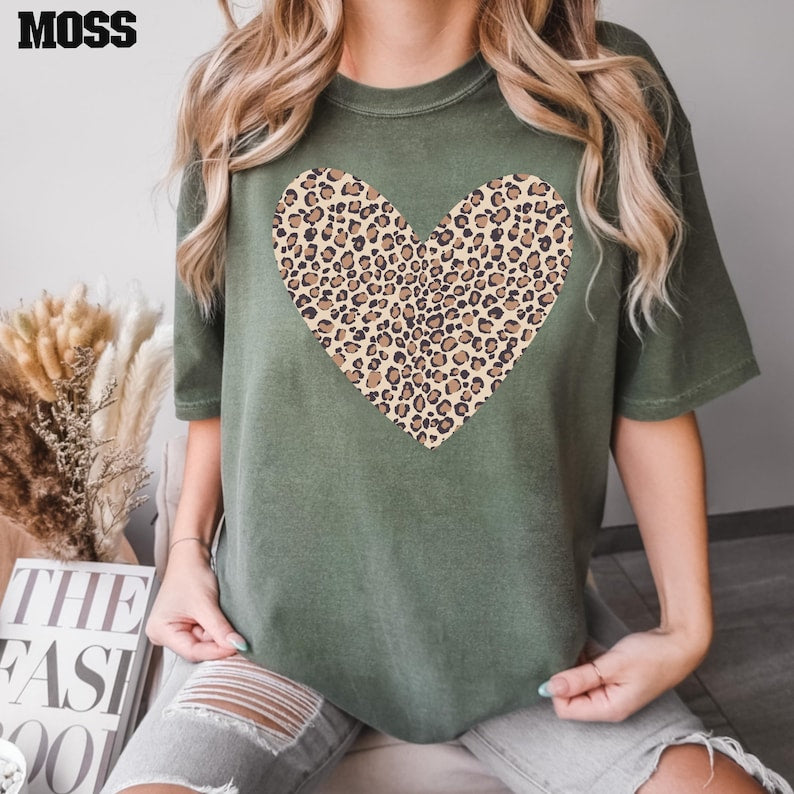 Leopard Heart Shirt Valentine Heart T Shirt Cute Valentine Day Shirt Animal Print Shirt Heart Valentine Shirt 1771989840907.jpg