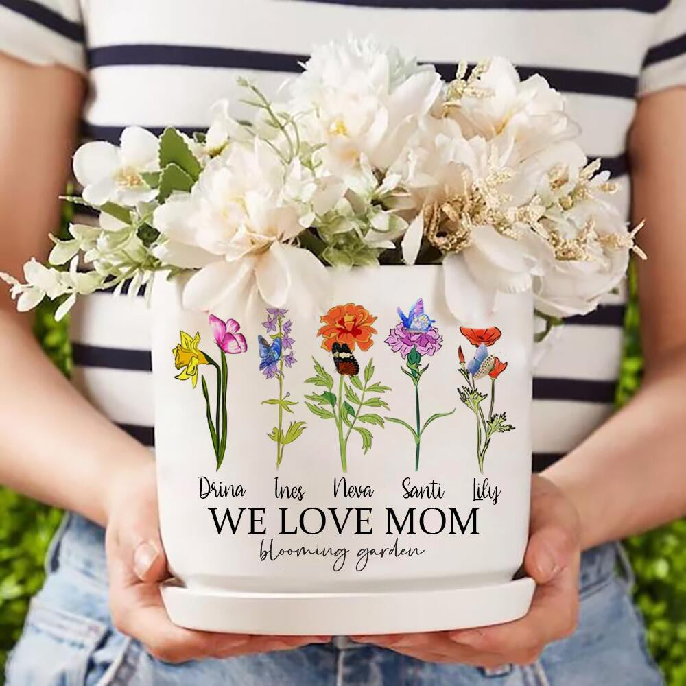 Mother's Day Gift Personalized Grandma's Garden Outdoor Flower Pot With Grandkids Name and Birth Flower For Mother's Day