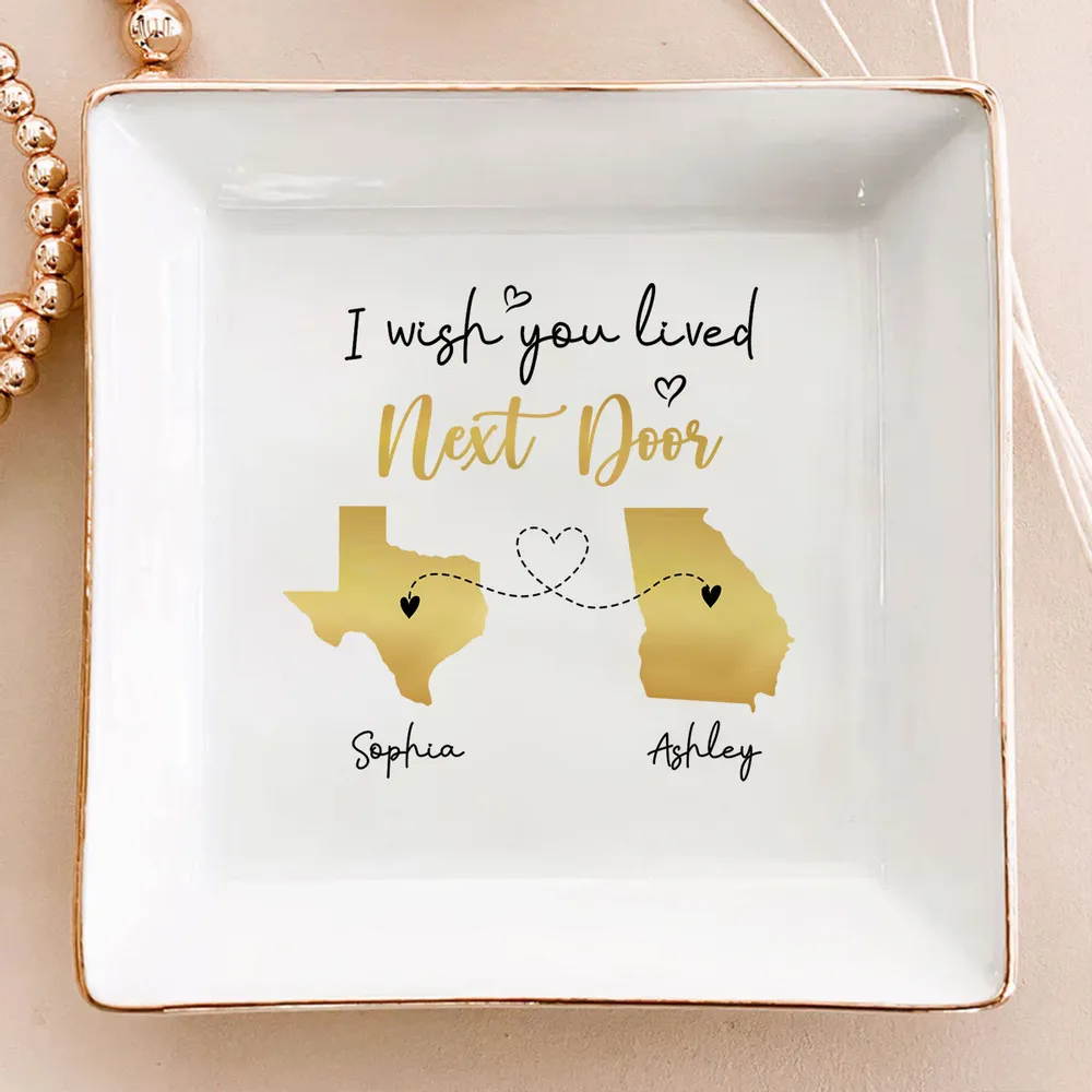 Miles Apart But Close At Heart - Personalized Jewelry Plate - Gift For Mom, Bestie, Sister, Family, Long Distance Gift