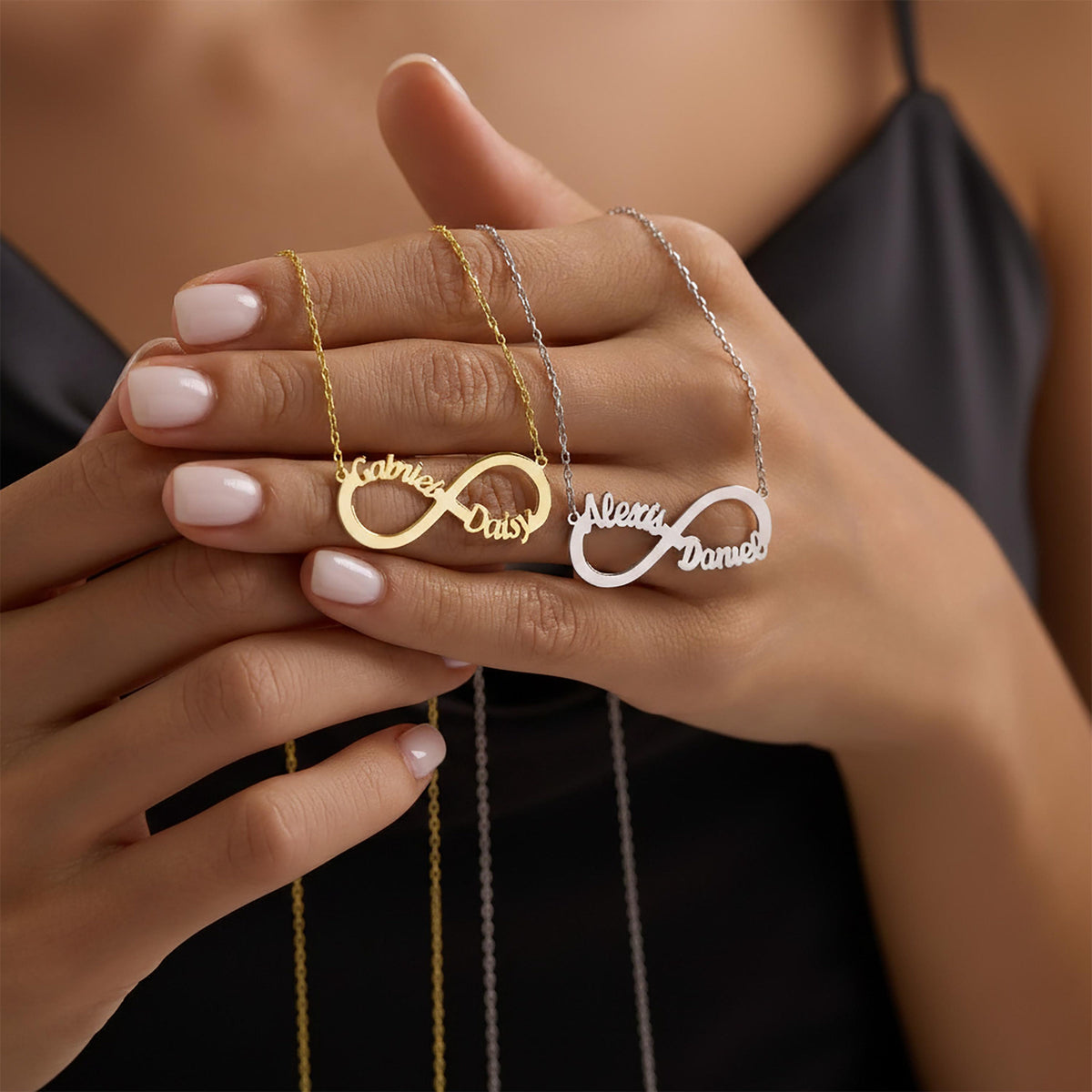 Infinity Name Necklace, Couples Pendant, Anniversary Jewelry for Her, Mothers Day Necklace, Mom Daughter Name Pendant