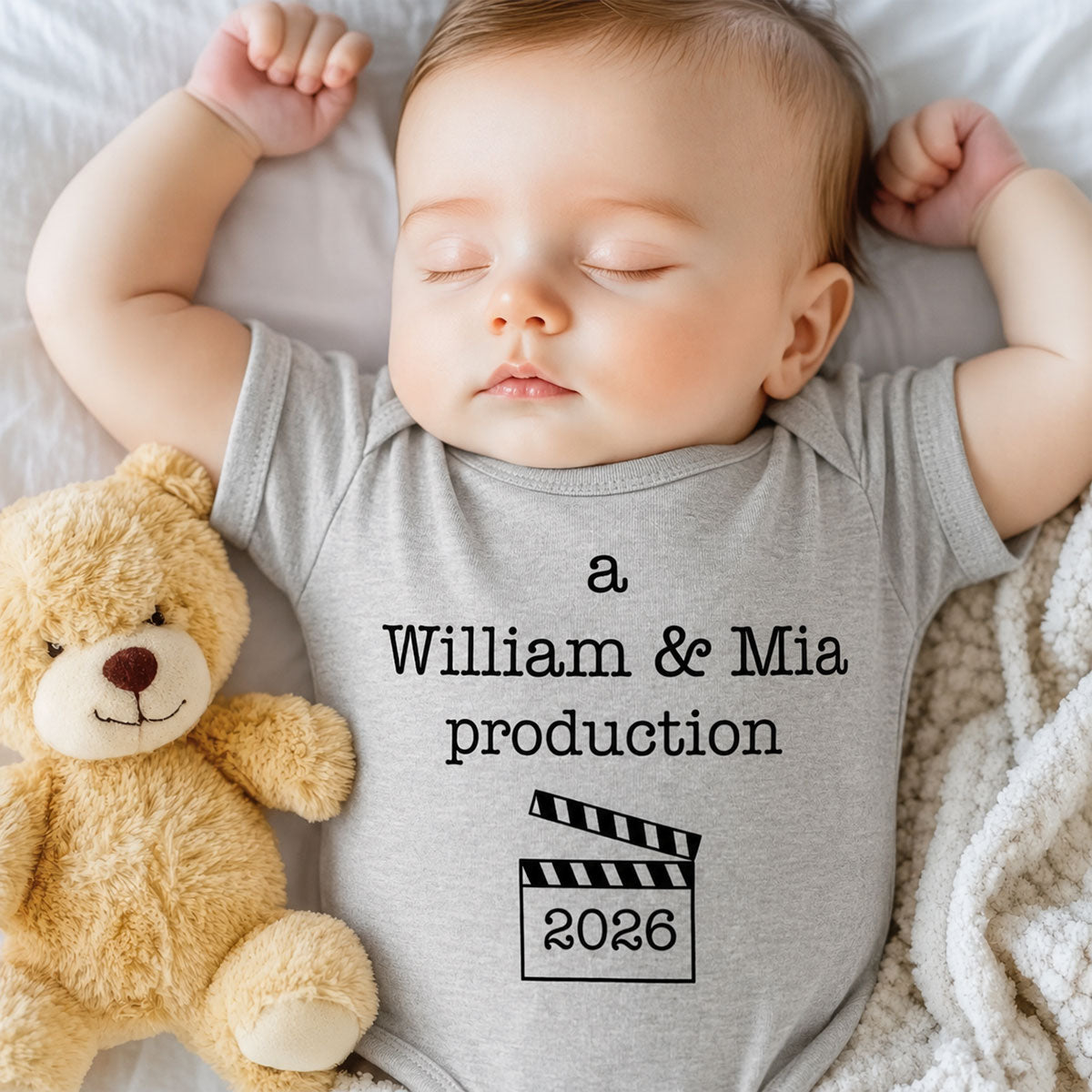 Personalized Baby Announcement Bodysuit – Custom Parents Names Pregnancy Reveal Gift