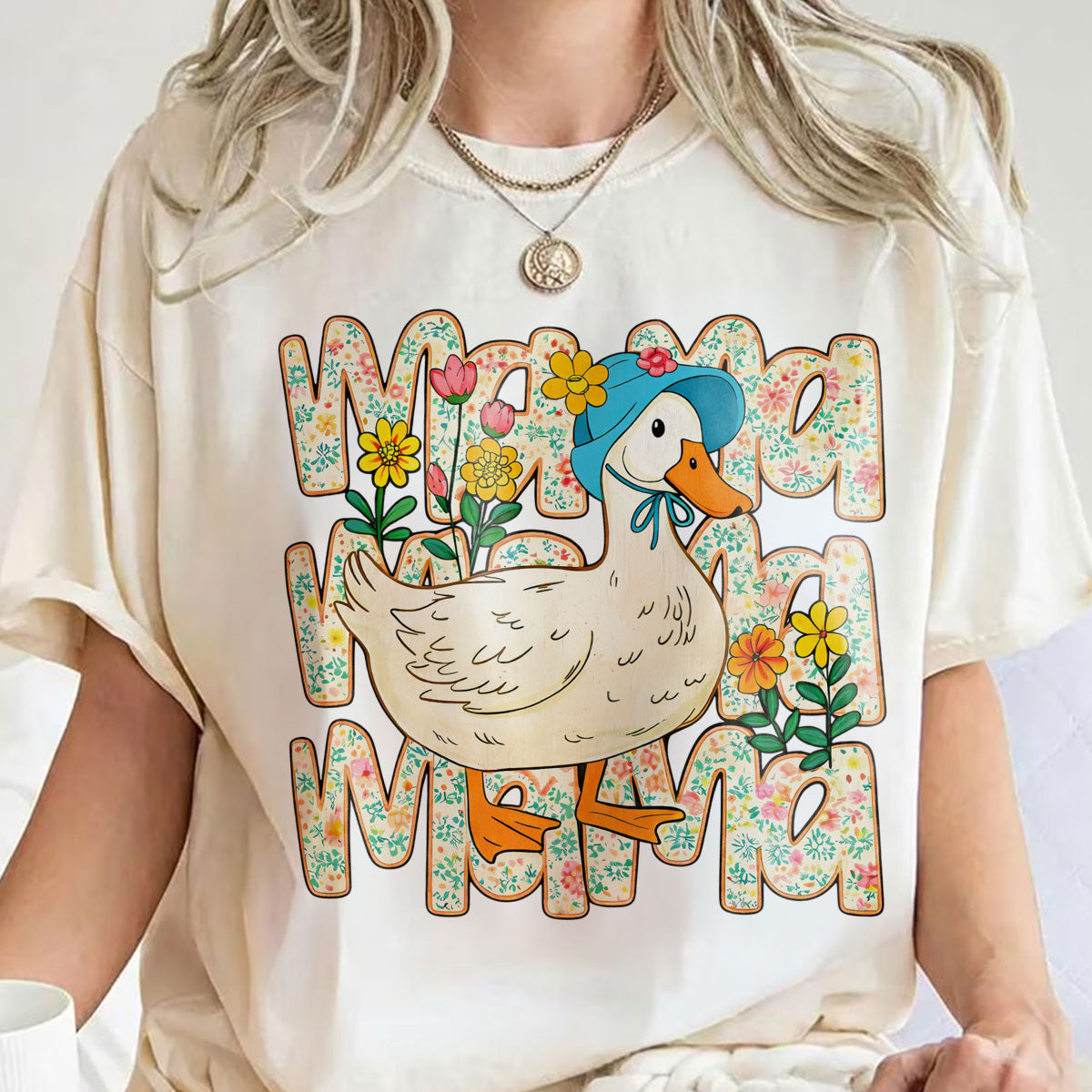 Mama Duck - Mother's Day T-Shirt 1_b1f61abc-6898-409d-af12-e6021be6d243.jpg