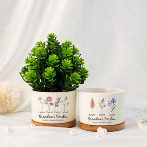 Birth Flower Plant Pot, Grandma's Garden Flower Pot, Personalised Mother's Day Gift, Mini Plant Pot with Family Birth Flower, Gift for Nana