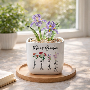 Personalized Birth Flower Plant Pot, Mum's Garden Gift, Custom Lily Rose Glass Flower for Mom, Mothers Day Gift, Family Flower Planter