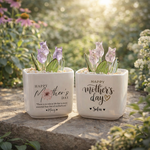 Personalized Tulip Glass Flower Pot, Mother's Day Gift for Mom, Happy Mothers Day Planter, Custom Name Flower Pot, Decorative Glass Tulip