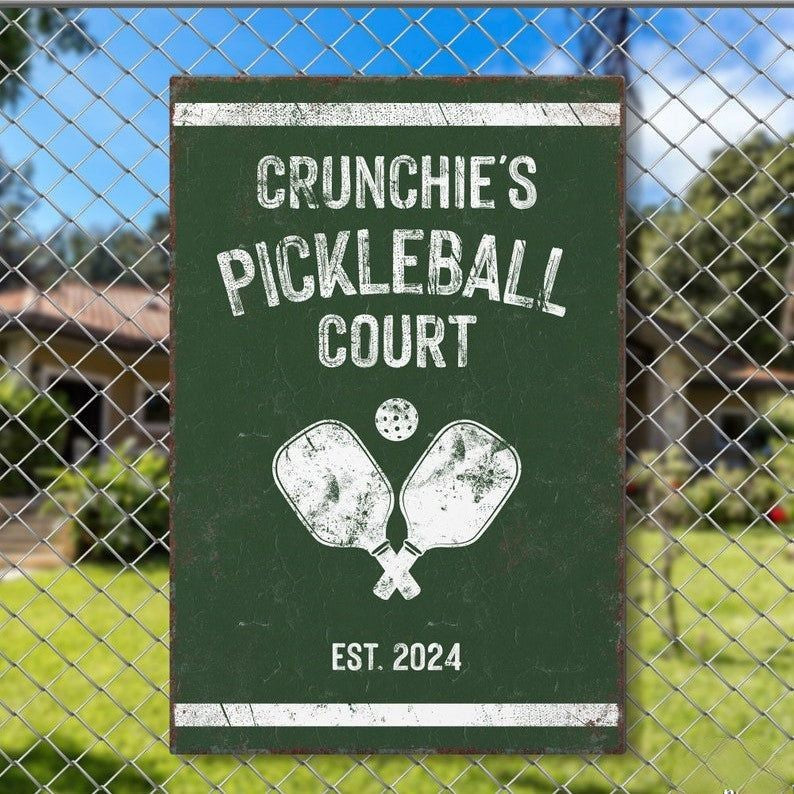 Personalized PICKLEBALL GIFT, custom COURT Sign with Paddles, Custom Name, Year Established and Colors, in Vine Green and White
