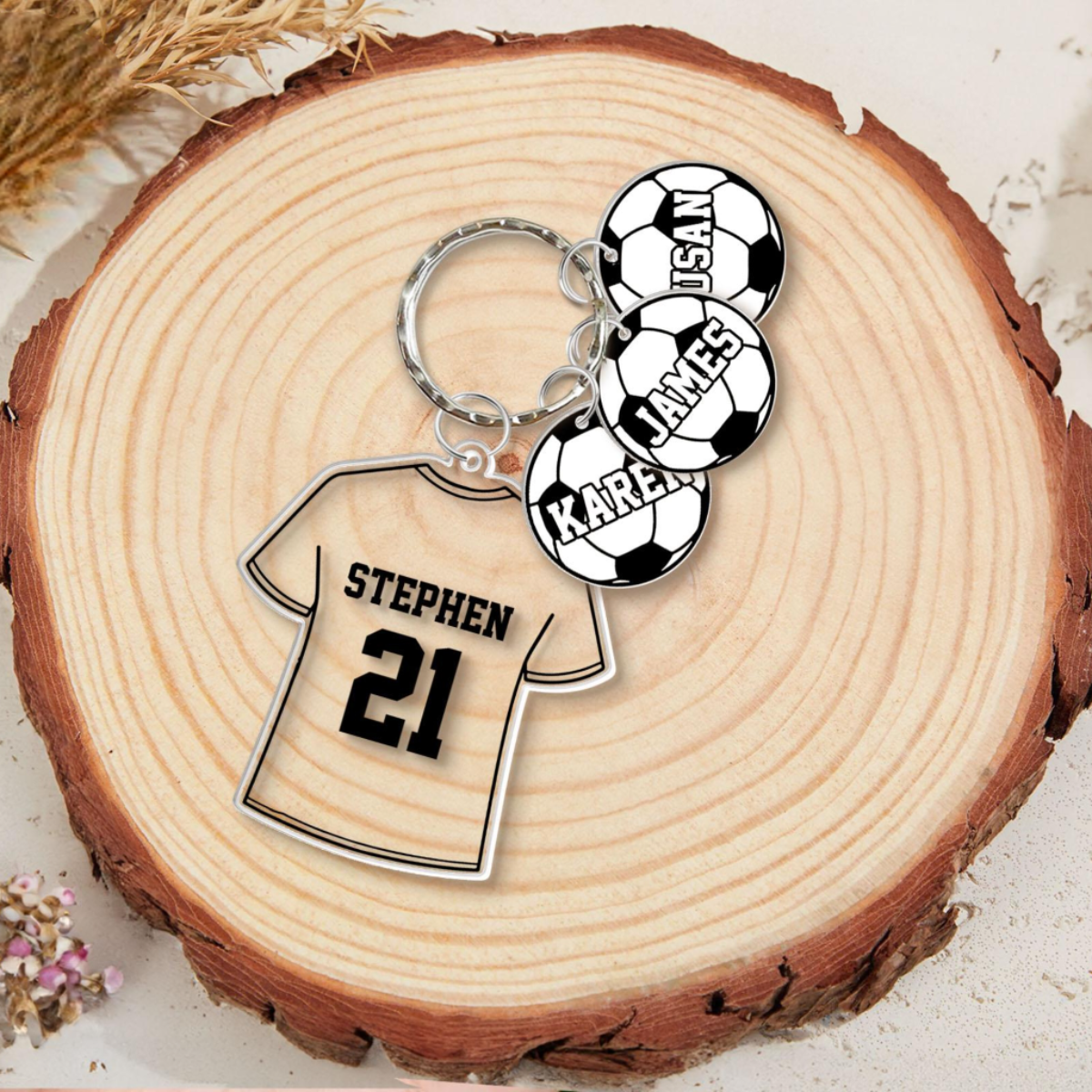 Personalized Soccer Keychain For Dad, Custom Kids Name Soccer Acrylic Keychain, Father's Day Gifts, Keychain Gift for Dad, Boyfriend Gift