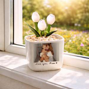 Custom Birth Month Glass Flower Pot, Hand Blown Glass Potted Plants, Personalized Vintage Mother's Day Gift for Mom, Mini Glass Flower Pot