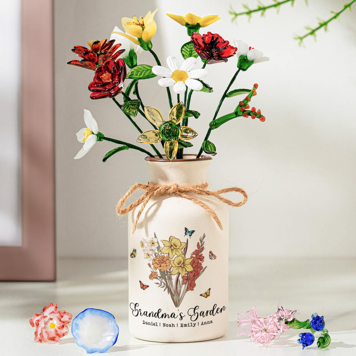 Mom Grandma's Garden Bouquet - Personalized Ceramic Vase - Gift For Mom, Grandma, Mother's Day Gift