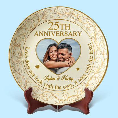 Love Sees With The Heart Custom Couple Photo - Personalized Ceramic Plate - Gift For Husband Wife, Anniversary Gift
