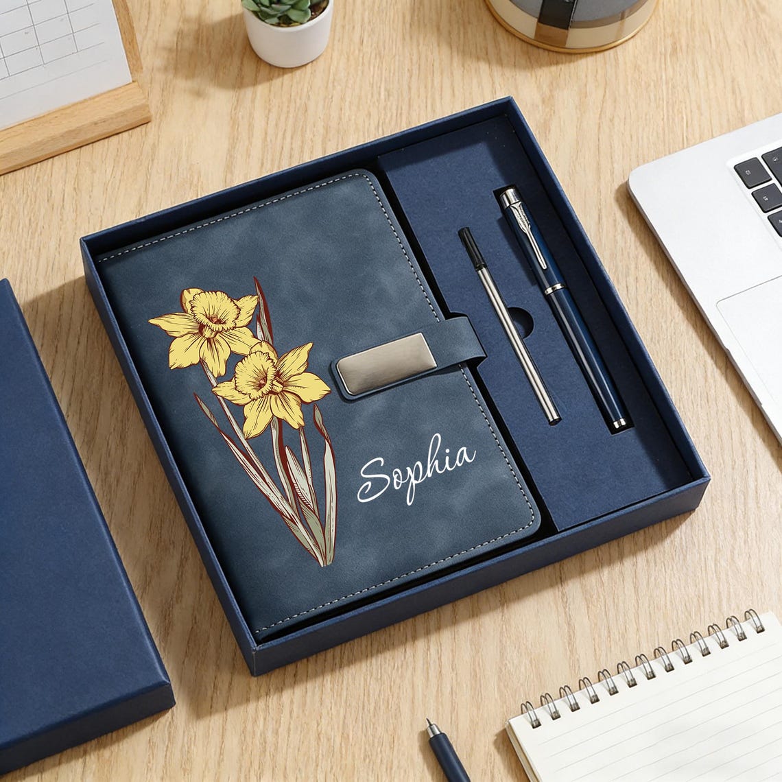 Personalized Bridesmaid Birth Flower Notebook Set, Custom Name Journal with Pen, Bridesmaid Gift, Bridal Party Gift, Maid of Honor Gift
