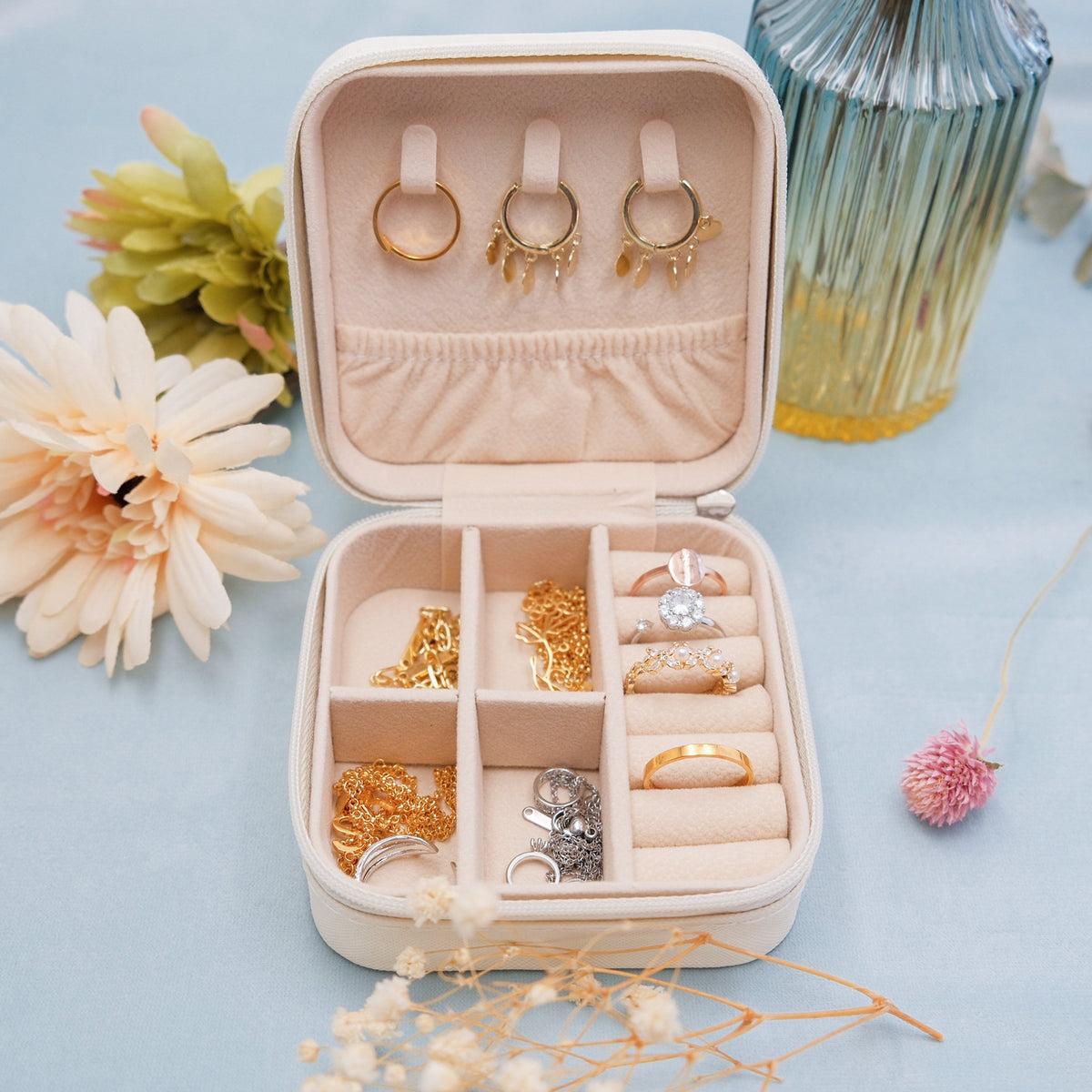 Floral Butterfly With Name - Personalized Square Jewelry Box - Gift For Her, Gift For Mom, Mother's Day, Birthday Gift