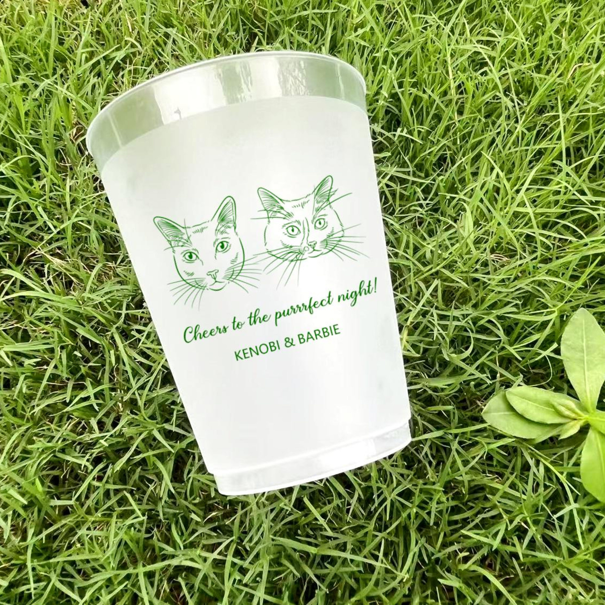 Custom Wedding Frosted Cups, Wedding Reception Favors, Modern Wedding Decor, Minimalist Wedding, Engagement Party, Wedding Monogram Cups