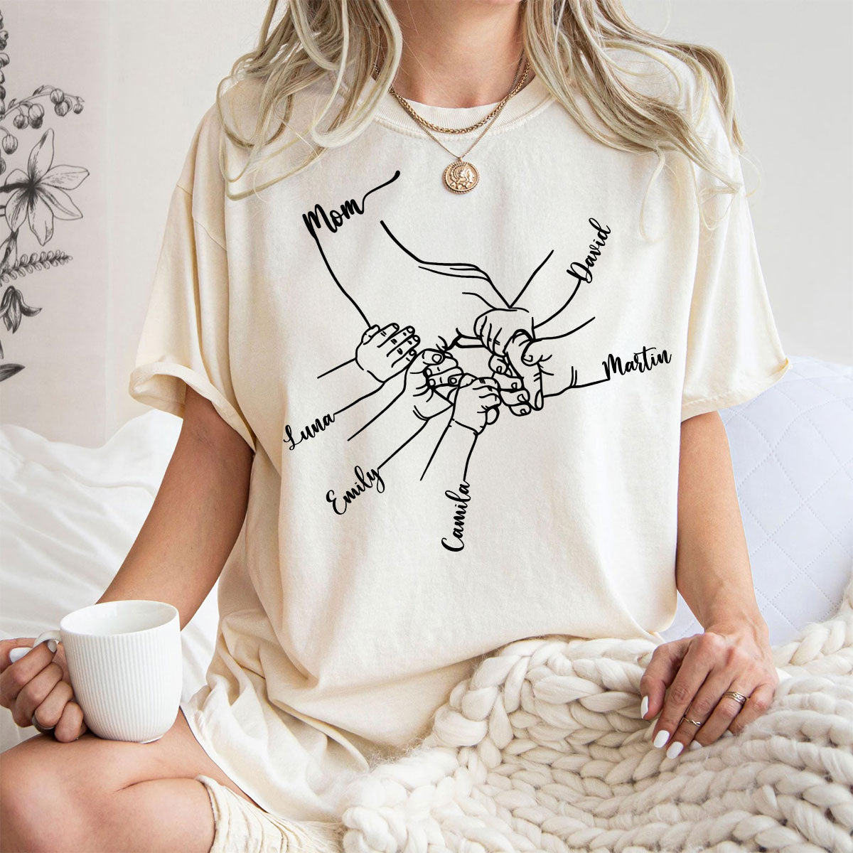 Mom & Kids Holding Hands With Kids Names - Personalized Shirt For Mother's Day