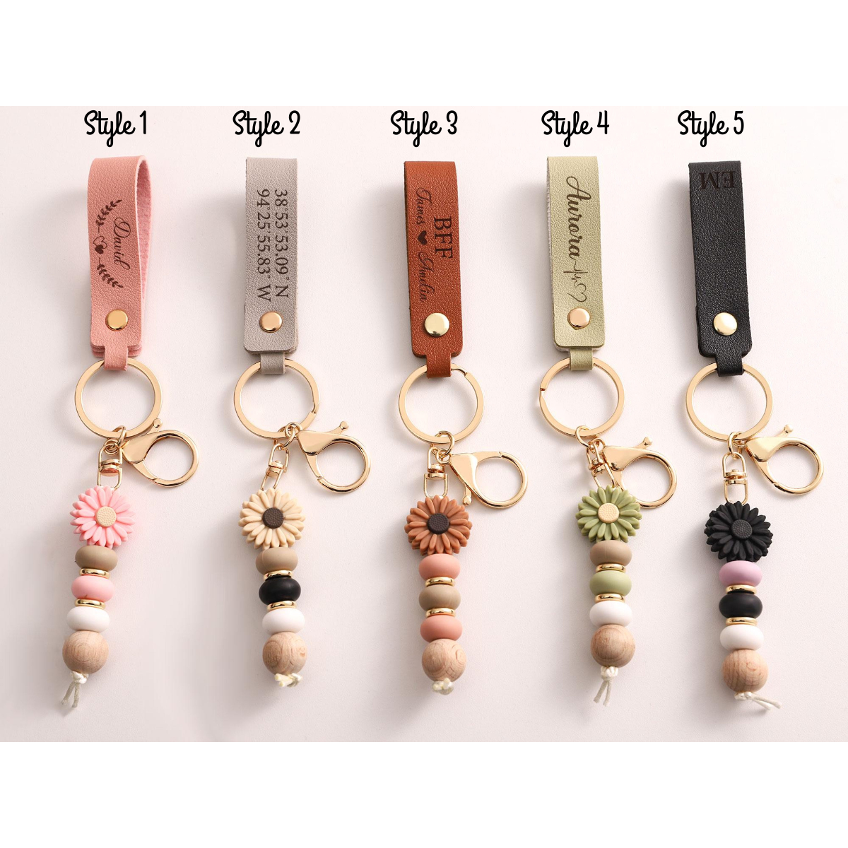 Personalized Daisy Keychain, PU Leather Floral Keychain, Beaded Bag Charm