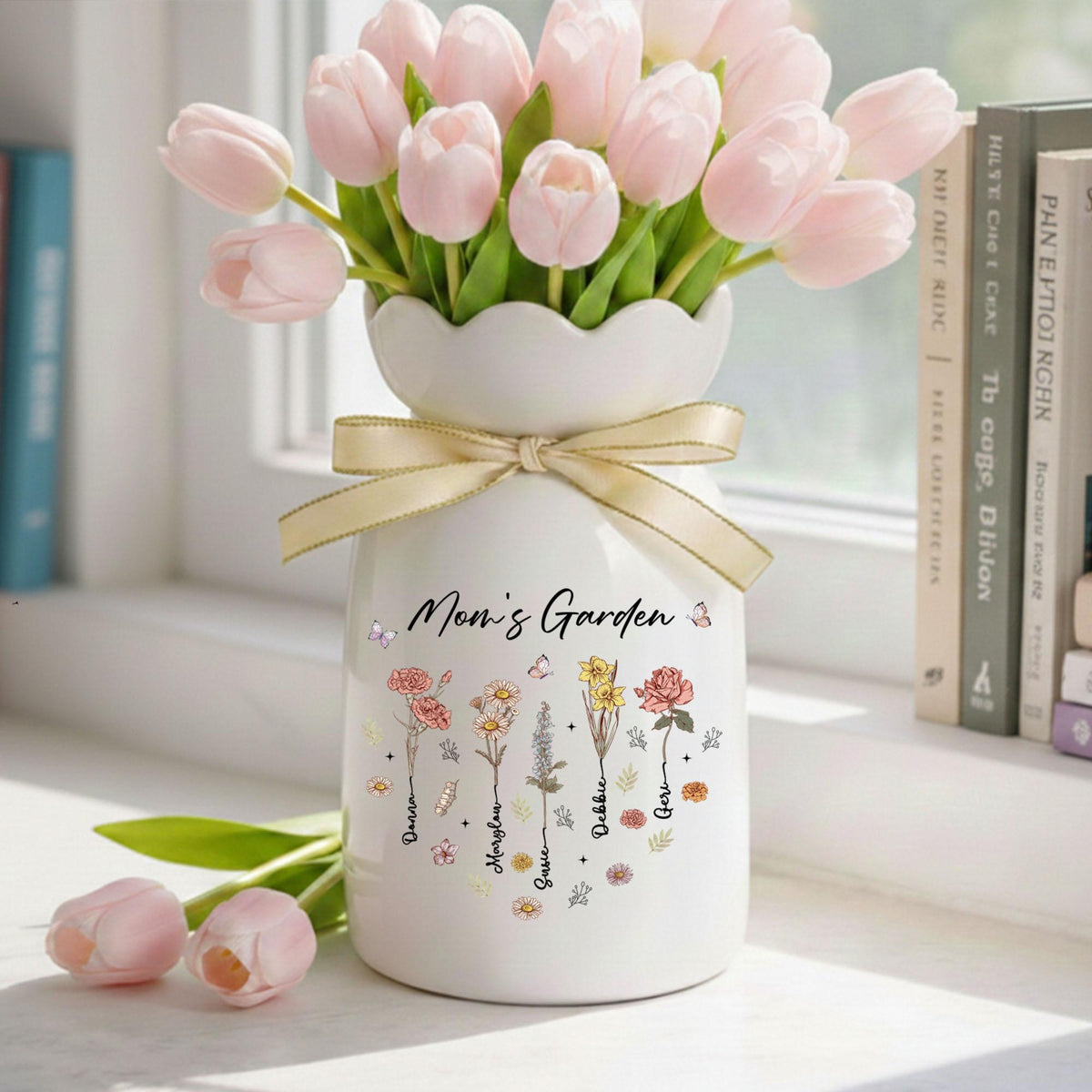 Personalized Birth Month Flower Vase, Gift for Planter Lovers, Outdoor Flower Pot, Birth Flower Mom Gifts, Mother's Day Gift, Family Name