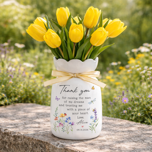 Personalised Mother of the Groom Flower Vase, Wedding Gift for Mother of Groom, Mother's Day Flower Vase for Mother of the Groom