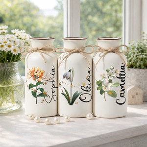 Custom Birth Month & Zodiac Star Sign - Personalized Ceramic Vase - Birthday Gift For Her