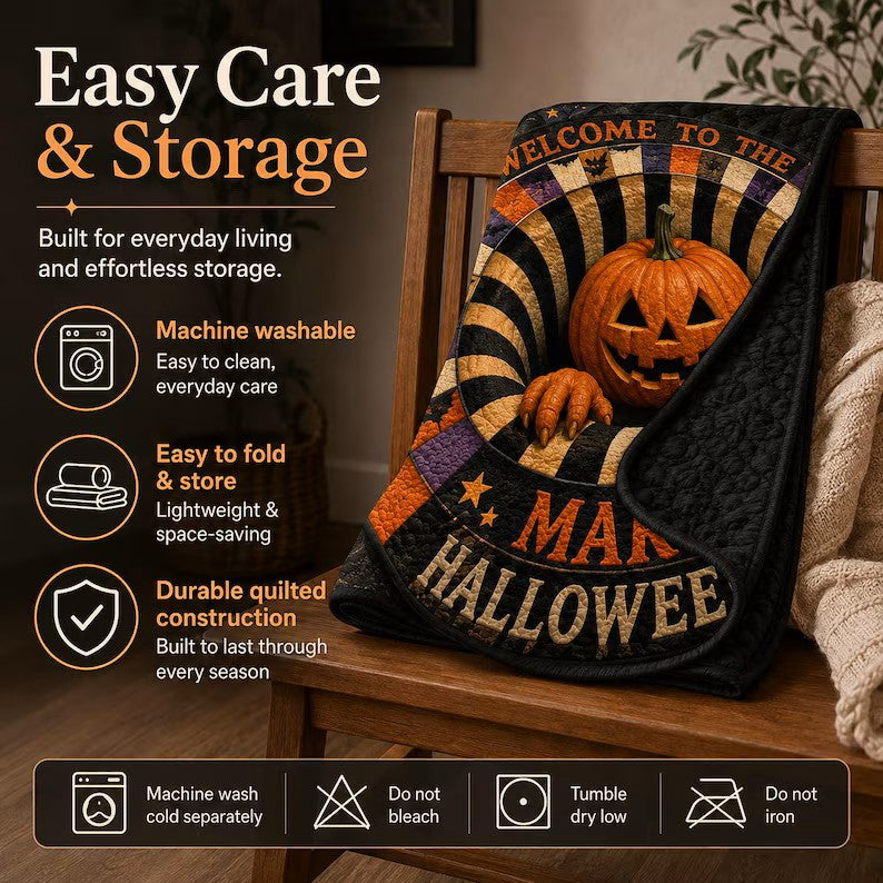 Personalized 3D-Look Pumpkin Halloween Rug, Round Quilted Floor Mat with Custom Family Name 2a570b52-62b8-4087-861e-bfaca7413e57-vbnbvnbv-1-.jpg