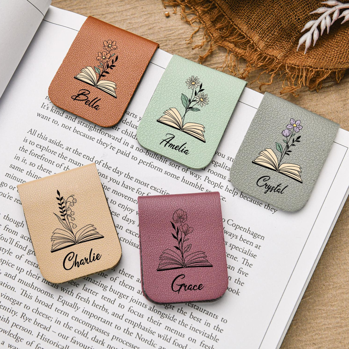 Personalized Birth Flower Magnetic Bookmark, Custom Name Leather Bookmark, Birthday Gift For Book Lover 2a5e8e6c-98ca-491e-b6ff-b49044211144-7.png