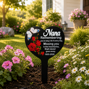 Personalized Heart Memorial Butterfly Plaque Stake Sympathy , Custom Grave Markers Metal Grave Stake Decoration for Mom Dad Cemetery Outdoors Yard Garden