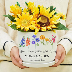 Grandma's Garden Personalized Outdoor Flower Pot With Grandkids Name and Birth Flower For Mother's Day Gift for Grandma Gift For Aunt