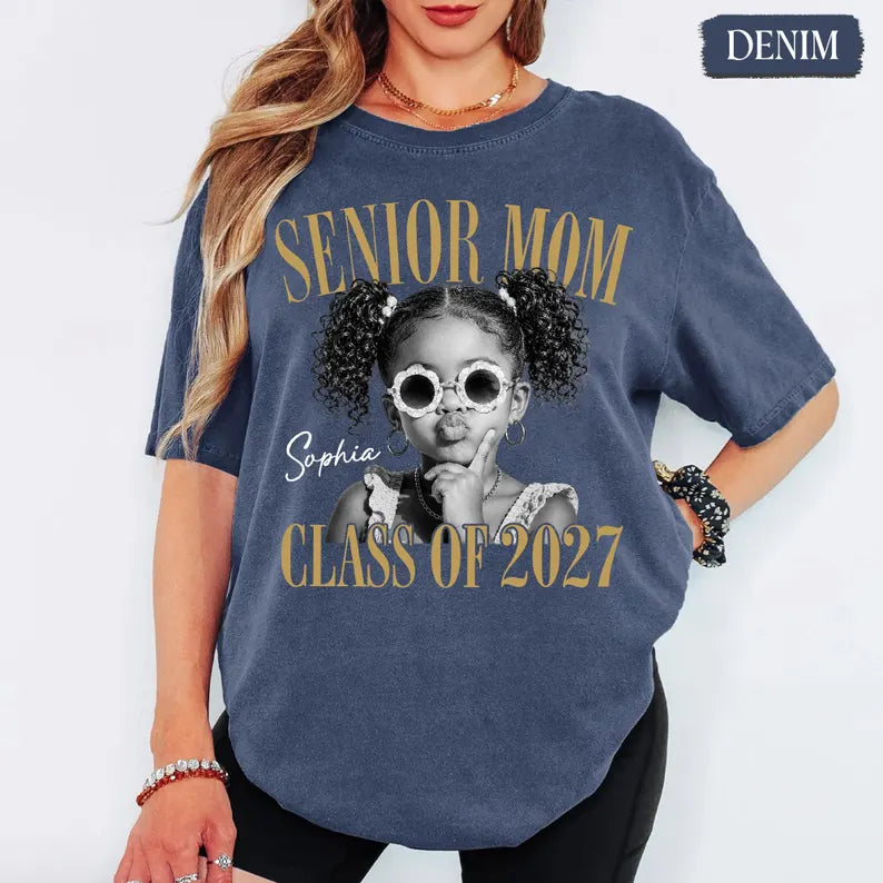 Custom Retro Senior Mom 2027 Shirt: Vintage Photo Senior Shirt, Class of 2027 Gift, Proud Family Matching Tee, High School Graduation Tee 38448d8a-a411-4353-af81-f2162144a851-vbbvbv-6-.webp