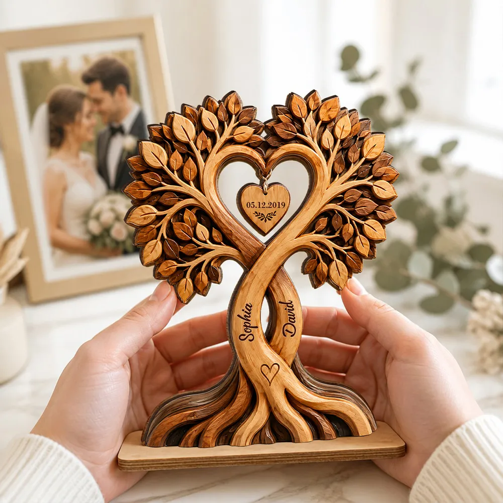 Couple Heart Tree - Personalized Wooden Plaque - Anniversary Gift for Him, Gift for Her