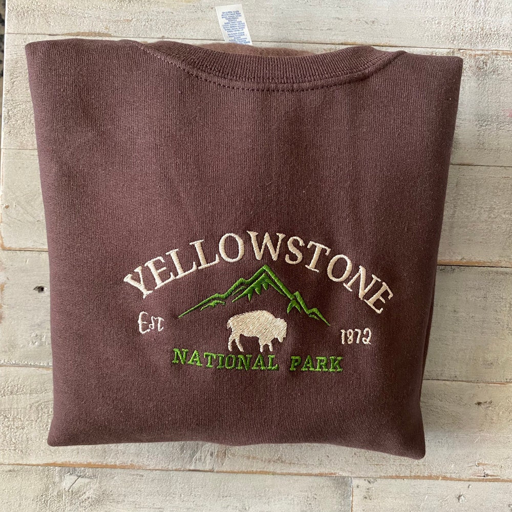 Yellowstone Embroidered Sweatshirt 2
