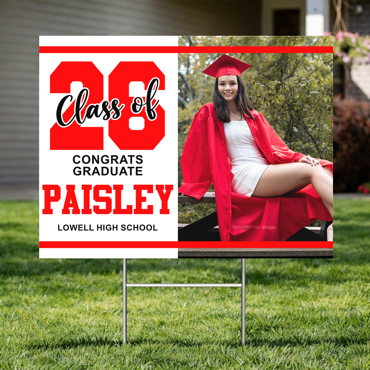 Personalized Graduation Lawn Sign With Stake 3_2368fb65-1fce-4155-a962-65d8ce7338af.png