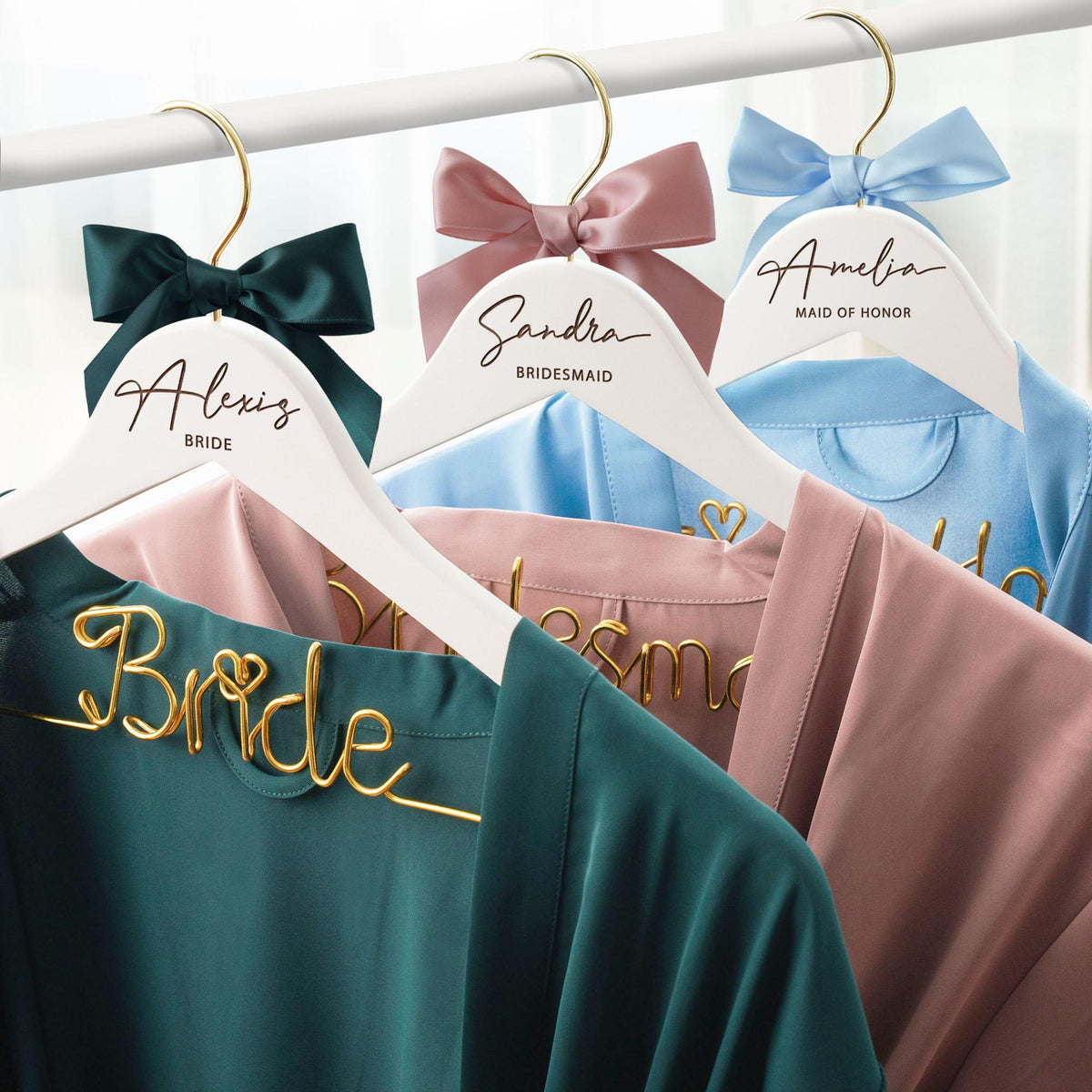 Personalized Hangers for Bridesmaid, Custom Hanger Bridesmaid Gifts, Wedding Dress Hanger, Bridal Shower Gift For Her, Maid Of Honor Gift