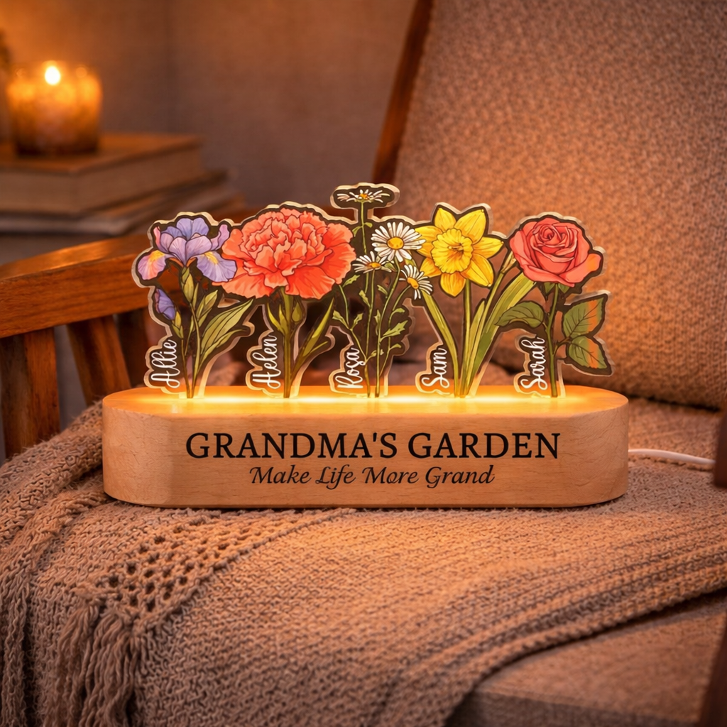 Grandma's Garden Night Light, Birth Month Flowers Night Light Gift For Nana, Mother's Day Gift, Gift for Grandma, Gift for Mom, LED Light Wooden Base