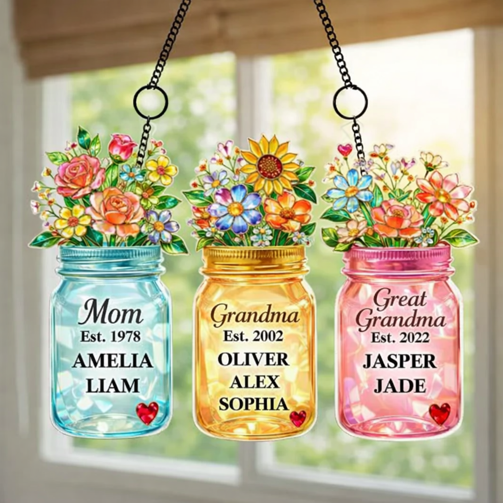 Mom Grandma Greatgrandma Flower Vase - Personalized Suncatcher - Heartfelt Gift for Mom, Grandma