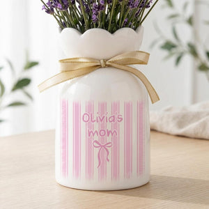 Personalized Floral Ceramic Vase with Custom Name, Elegant Gift for Mom & Home Decor, Mother's Day Gift