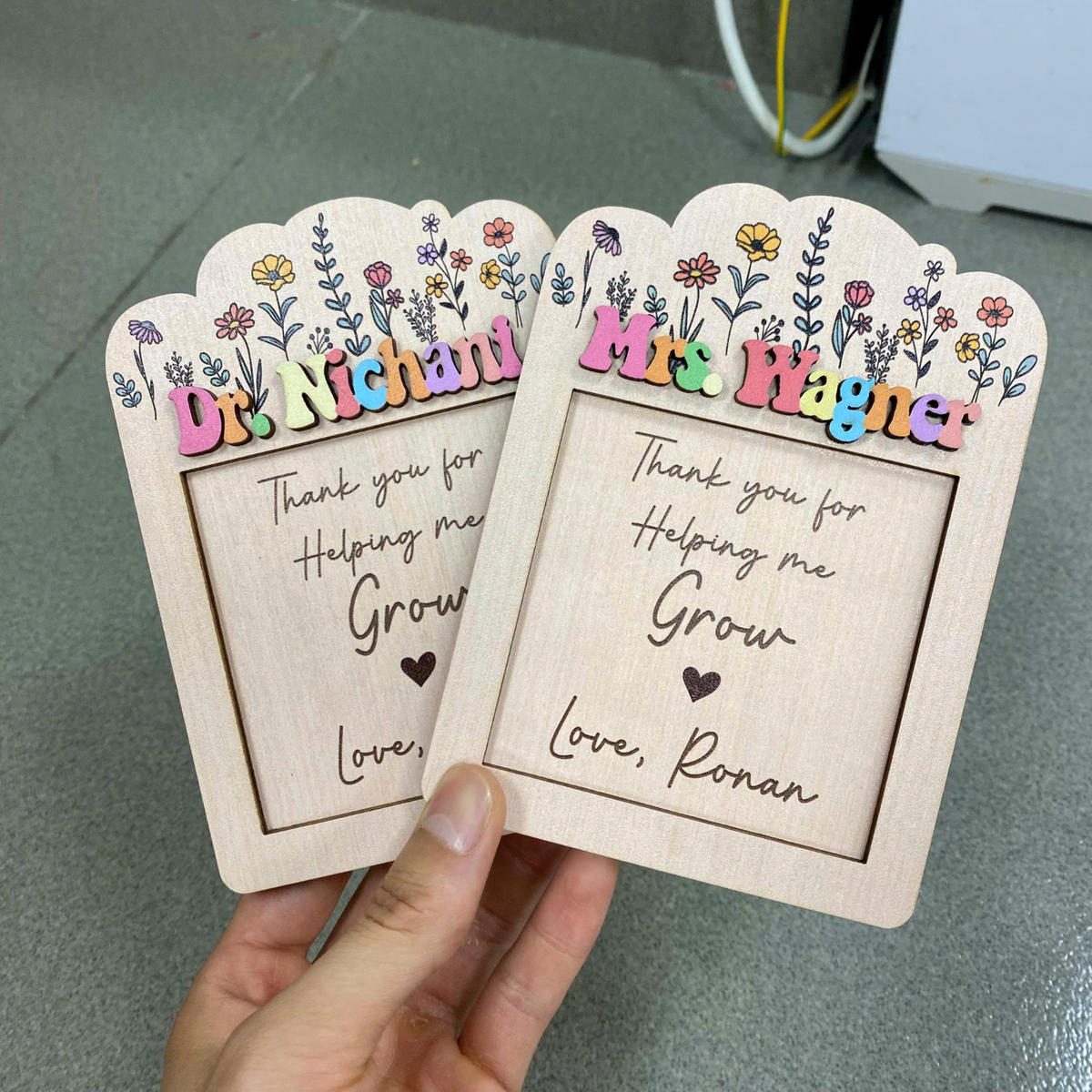 Sticky Note Holder Teacher Gift, Post Note Holder for Teacher Appreciation Gift, Notes Holder Teacher Name Gift, Teacher Gift for Desk