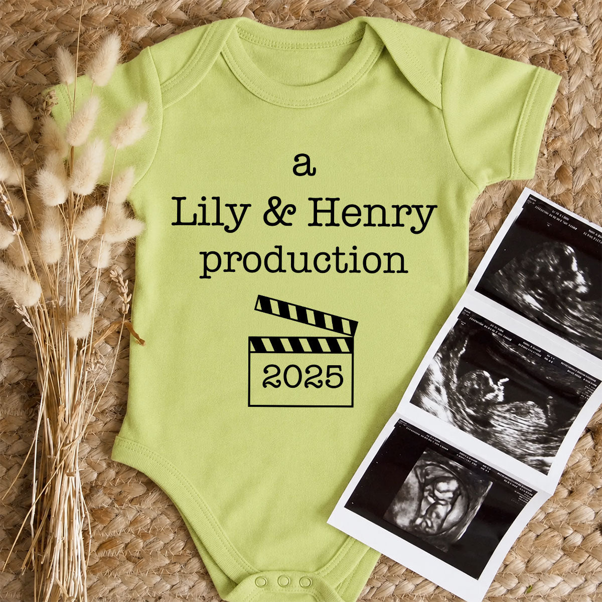 Personalized Baby Announcement Bodysuit – Custom Parents Names Pregnancy Reveal Gift