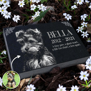 A Tiny Paw, A Giant Heart - Personalized Slate Grave