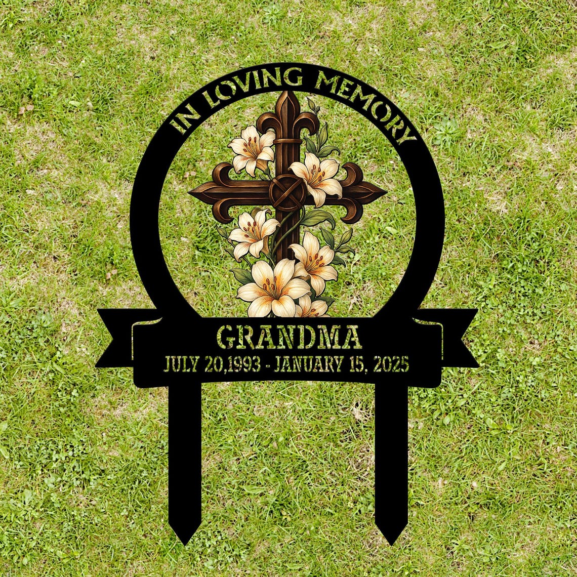 Custom Memorial Yard Sign, Metal Yard Stake, Tribute Garden Sign, Mother's Day Remembrance Gift, Grave Marker Decor