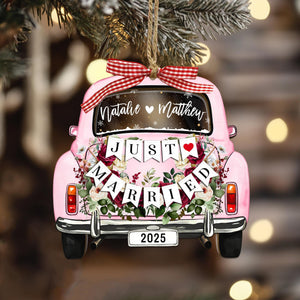 Personalized Just Married Car Ornament, Custom First Christmas Married Ornament, 1st Christmas Mr Mrs Ornament, Newlywed Gift for Couple
