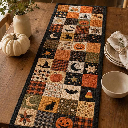Retro Halloween Patchwork Quilt Table Runner, Pumpkin Black Cat Bat Candy Corn Table Decor, Autumn Fall Thanksgiving Table Runner 3aa93958-e3fc-46fa-a1bd-e795735ac545-tyyr4yfhhbbbbb-1-.jpg