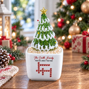 Family Hearts Forever Linked Together - Personalized Potted Christmas Tree - Christmas Gift For Family 436147d5-cce0-4190-a831-ee04334ef02e-1.webp